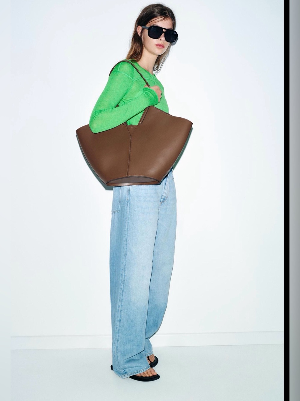 Zara maxi basket shopper